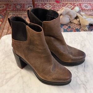 Sorel Brown Leather Ankle Boots